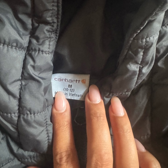 Black quilt carhartt boys 10/12 - Picture 2 of 2